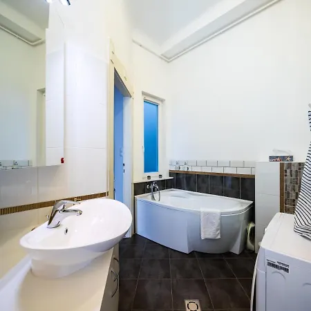 Apartment Captain Buda Budapest